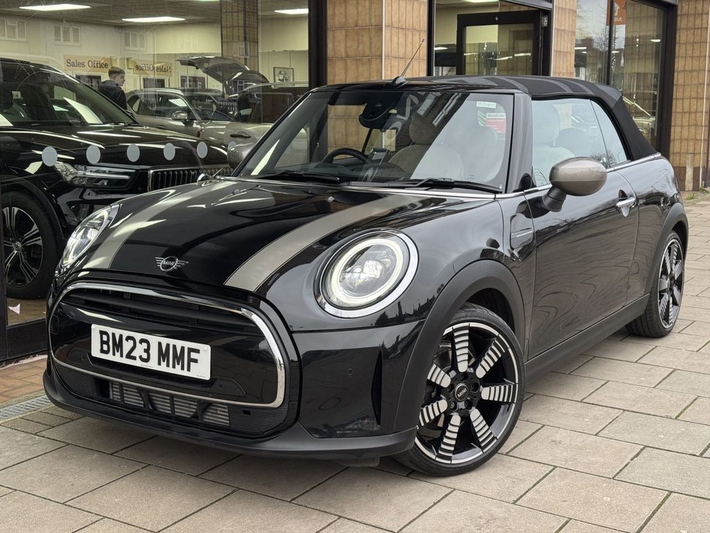 Used MINI Convertible 2023 for sale - 76950530: Photo 16