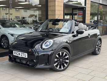 Used MINI Convertible 2024 for sale - 78658758: Photo