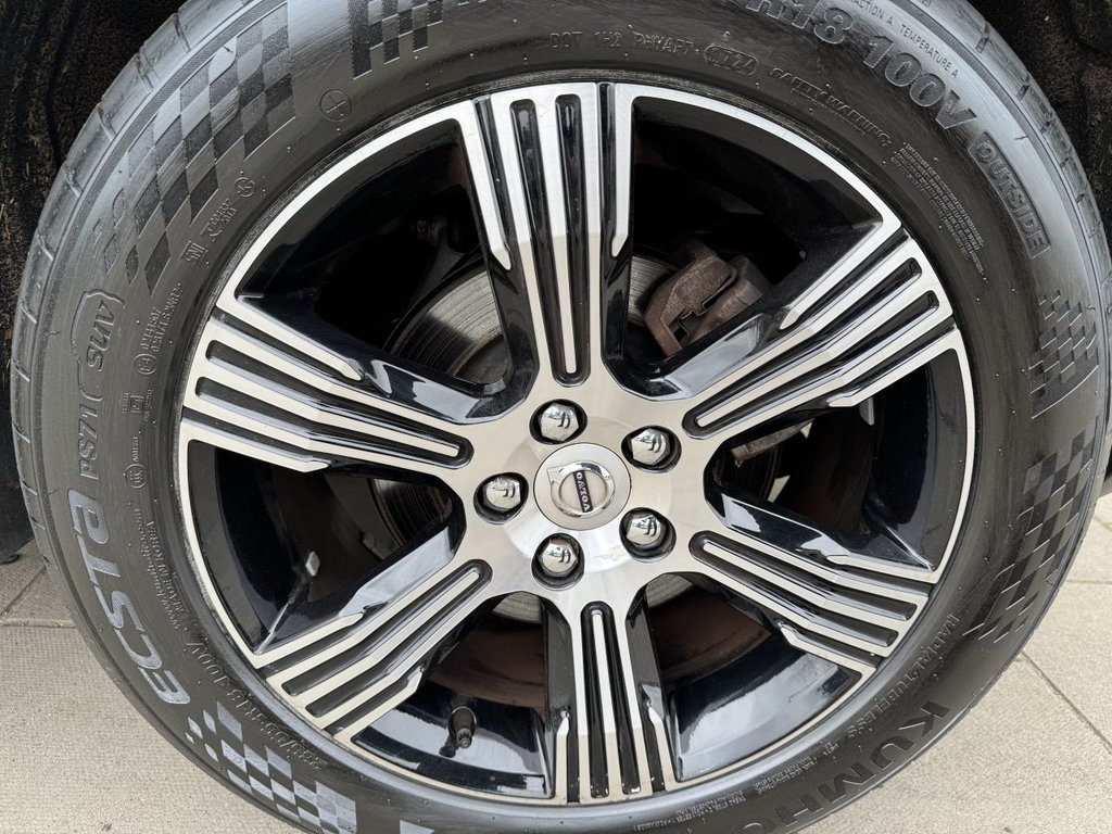 Used Volvo XC40 2020 for sale - 76647299: Photo 21