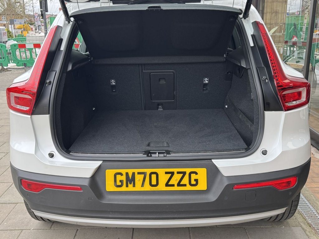 Used Volvo XC40 2020 for sale - 76647299: Photo 25