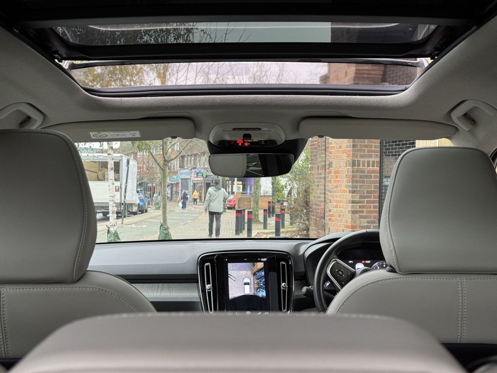 Used Volvo XC40 2020 for sale - 76647299: Photo 7