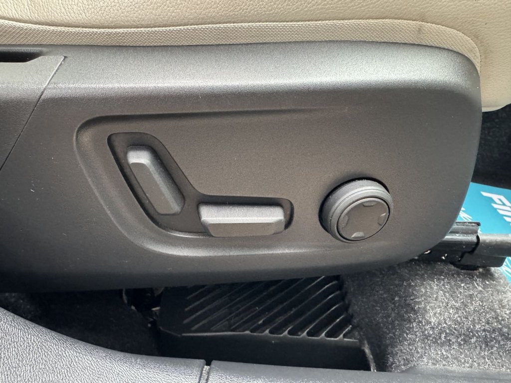 Used Volvo XC40 2020 for sale - 76647299: Photo 8