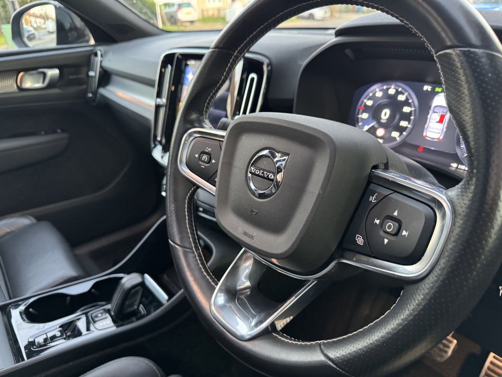 Used Volvo XC40 2020 for sale - 76934626: Photo 8