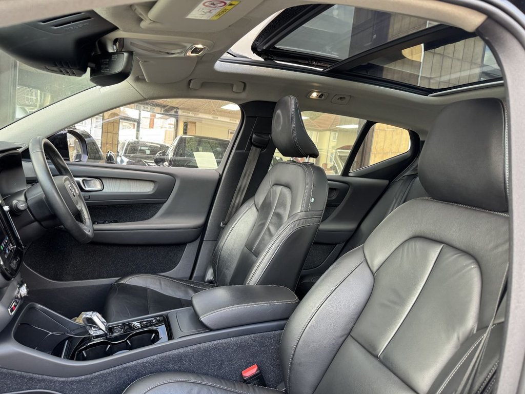 Used Volvo XC40 2021 for sale - 77031127: Photo 15