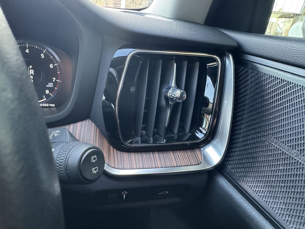 Used Volvo V60 2020 for sale - 77765222: Photo 15