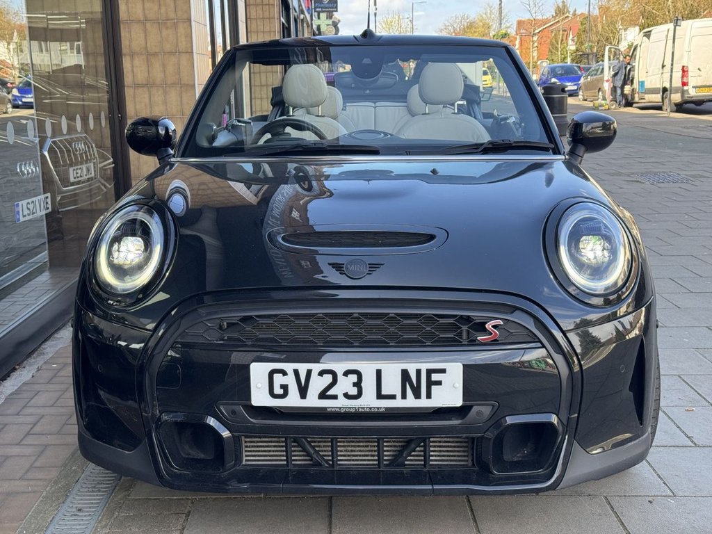 Used MINI Convertible 2023 for sale - 78069145: Photo 1