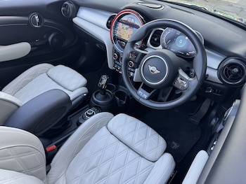 Used MINI Convertible 2023 for sale - 78069145: Photo