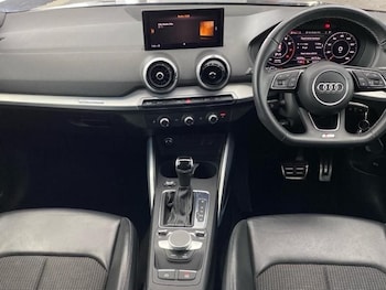 Used Audi Q2 2021 for sale - 77200340: Photo