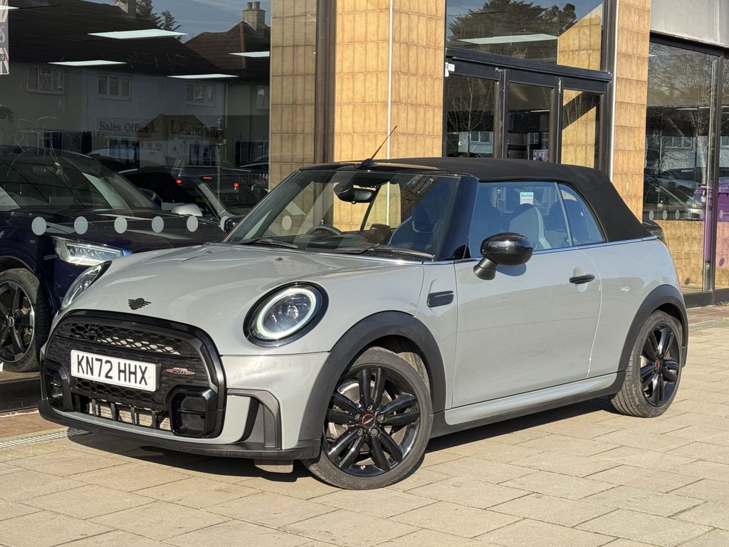 Used MINI Convertible 2022 for sale - 77765048: Photo 3