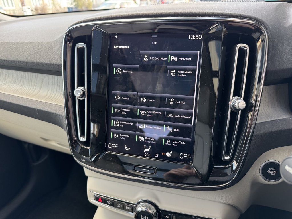 Used Volvo XC40 2020 for sale - 76647303: Photo 18