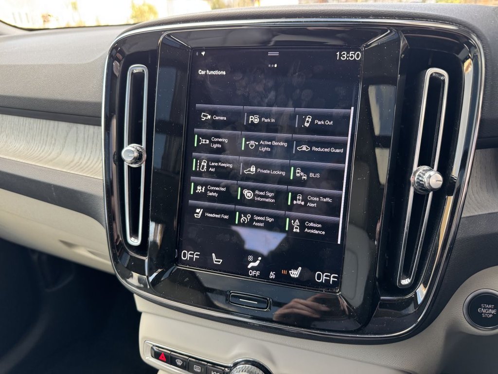 Used Volvo XC40 2020 for sale - 76647303: Photo 22