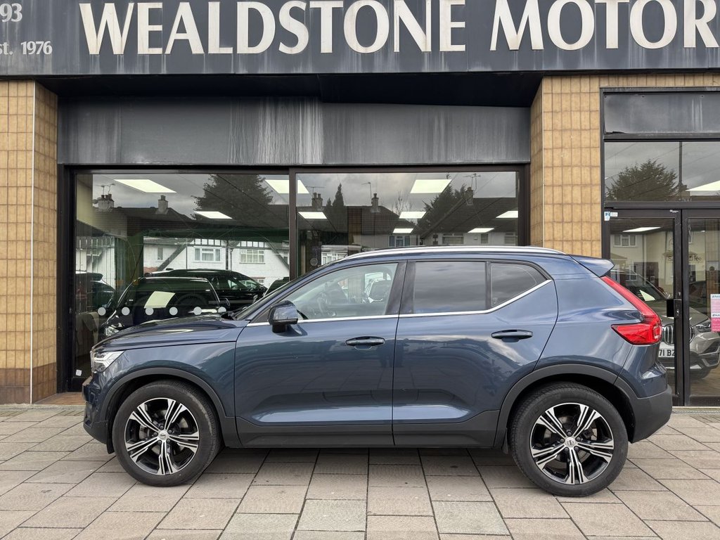 Used Volvo XC40 2021 for sale - 77263904: Photo 5