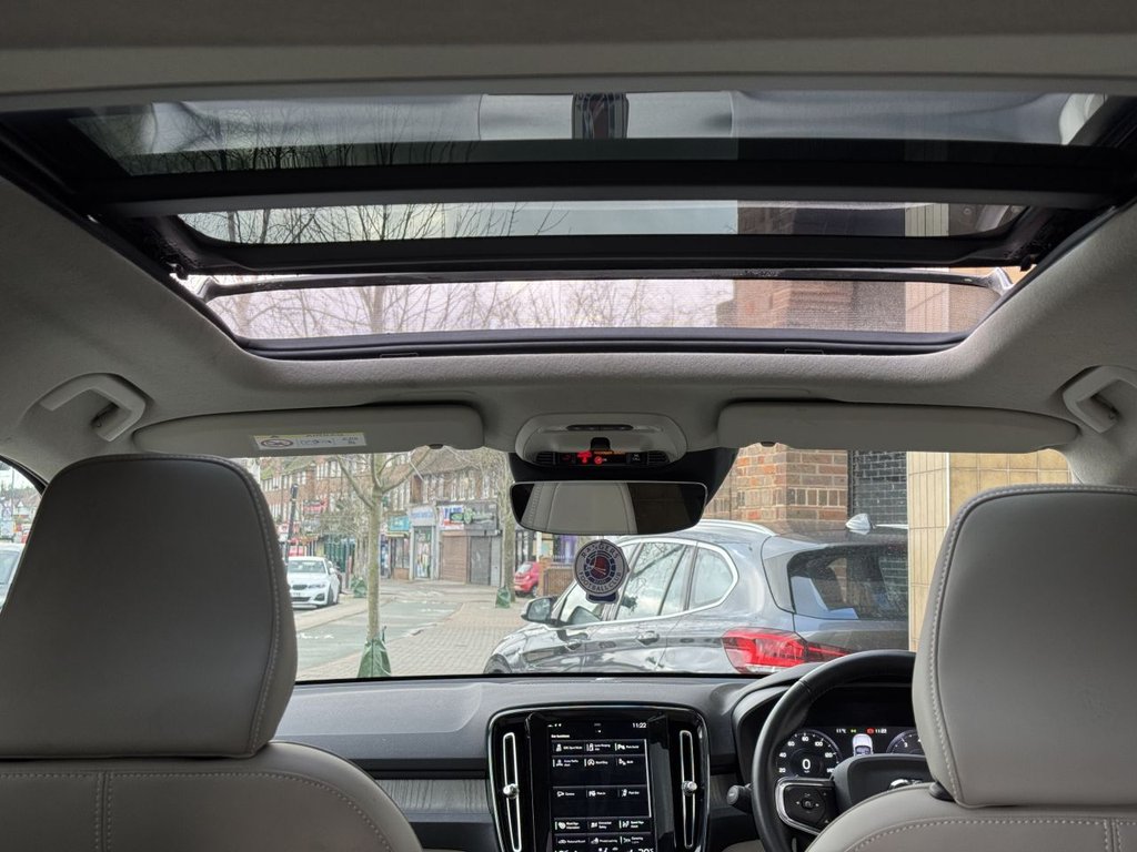 Used Volvo XC40 2021 for sale - 77263904: Photo 7