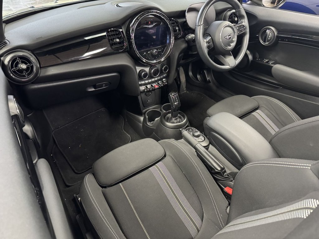 Used MINI Convertible 2021 for sale - 77534419: Photo 4