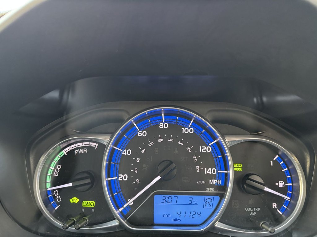 Used Toyota Yaris 2015 for sale - 77263351: Photo 11