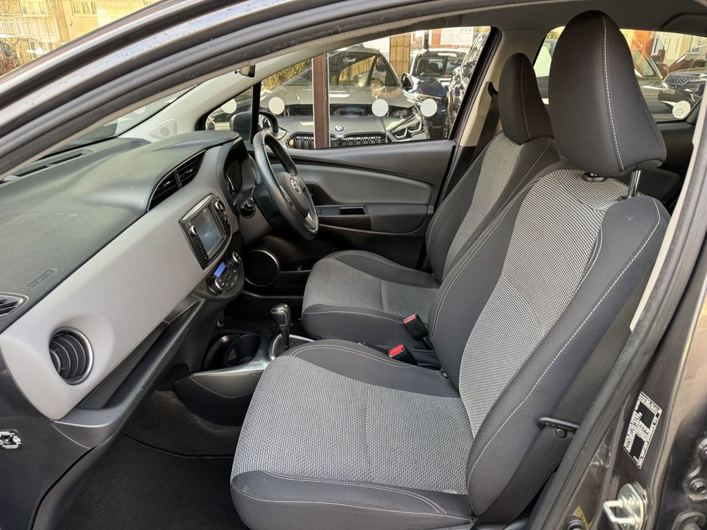 Used Toyota Yaris 2015 for sale - 77263351: Photo 7