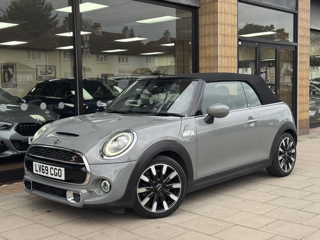 Used MINI Convertible 2020 for sale - 78003419: Photo 11