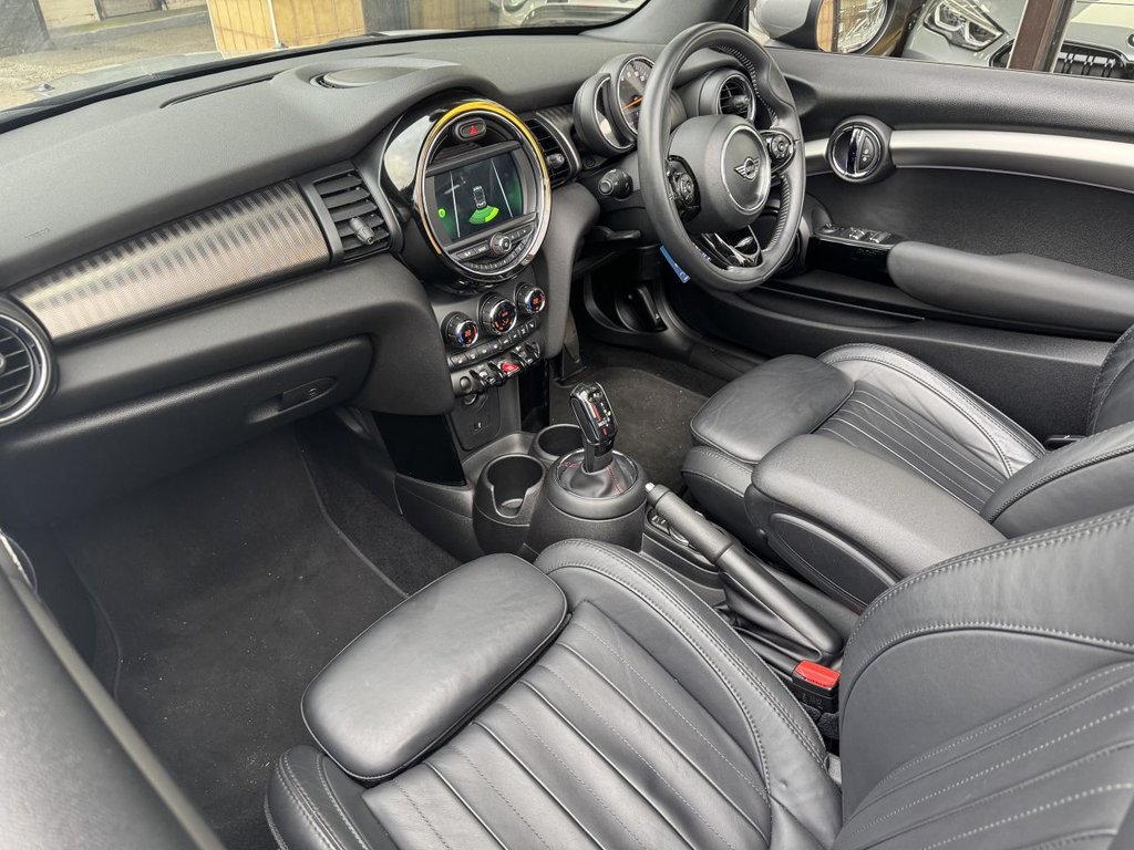 Used MINI Convertible 2020 for sale - 78003419: Photo 13