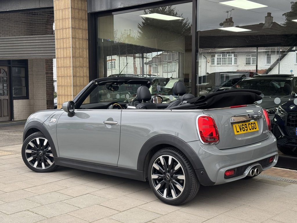 Used MINI Convertible 2020 for sale - 78003419: Photo 7