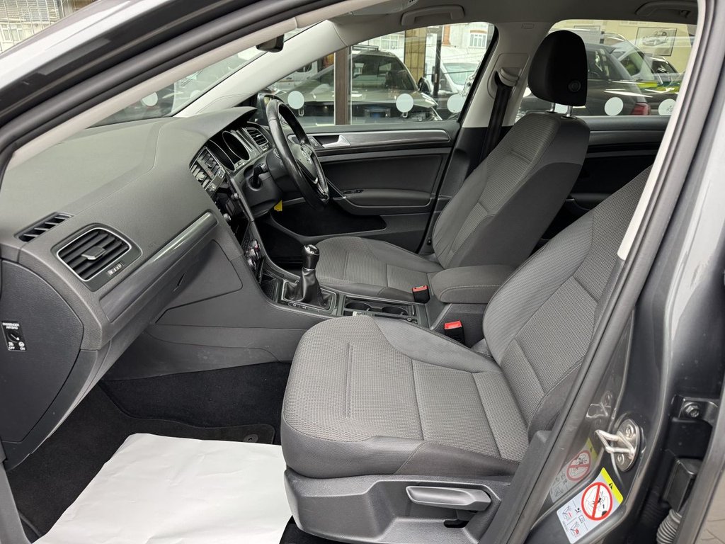 Used Volkswagen Golf 2017 for sale - 76973658: Photo 12