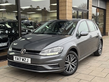 Used Volkswagen Golf 2017 for sale - 76973658: Photo