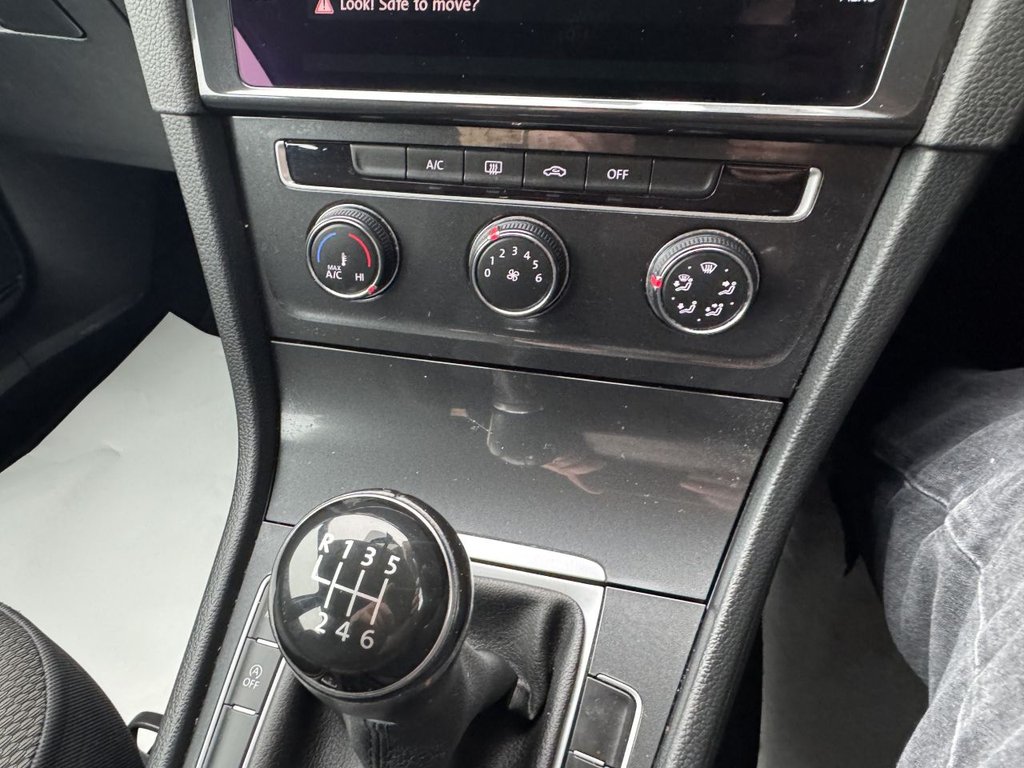 Used Volkswagen Golf 2017 for sale - 76973658: Photo 6