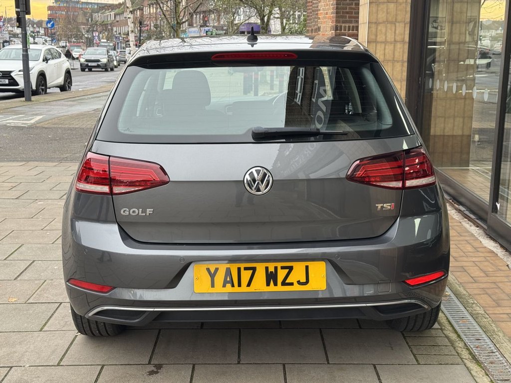 Used Volkswagen Golf 2017 for sale - 76973658: Photo 7