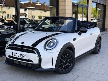 Used MINI Convertible 2023 for sale - 78372715: Photo