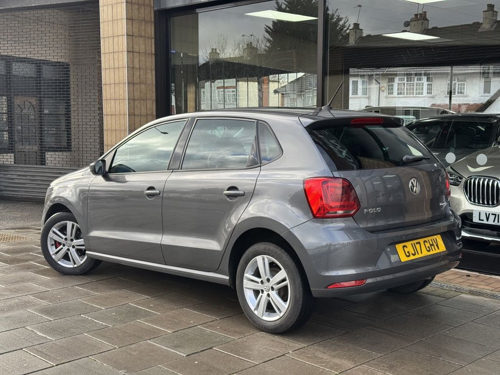 Used Volkswagen Polo 2017 for sale - 77394472: Photo 2