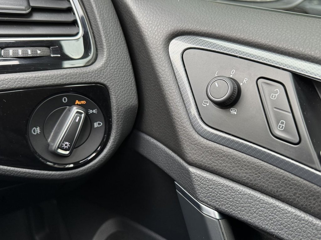 Used Volkswagen Golf 2018 for sale - 77692677: Photo 7