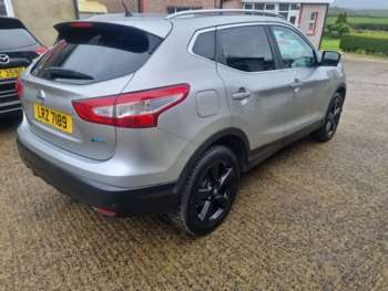 Used Nissan Qashqai 2016 for sale - 71252713: Photo