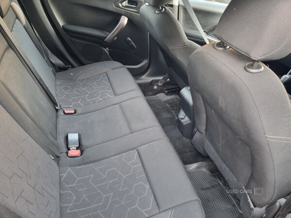 Used Peugeot 2008 2014 for sale - 75624415: Photo 9