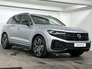 2024 (74) - 3.0 V6 TDI 4Motion 286 Black Edition 5dr Tip Auto