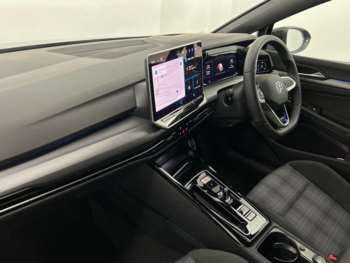 Used Volkswagen Golf 2024 for sale - 74894995: Photo