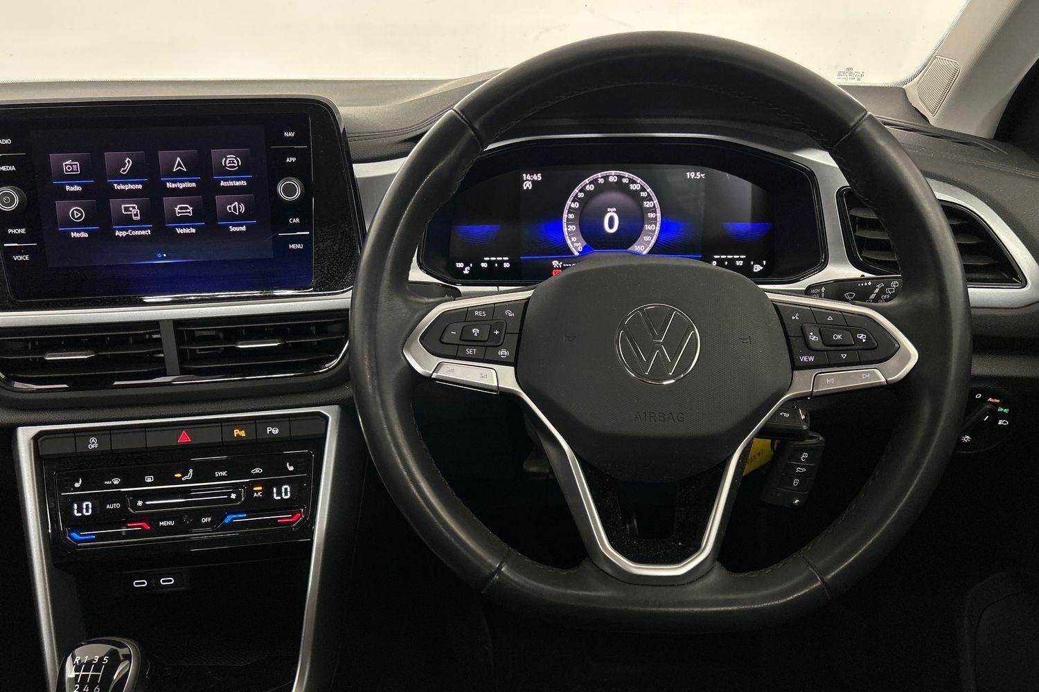 Used Volkswagen T-Roc 2022 for sale - 76122977: Photo 13