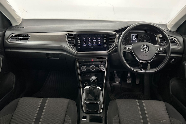 Used Volkswagen T-Roc 2019 for sale - 76239240: Photo 10