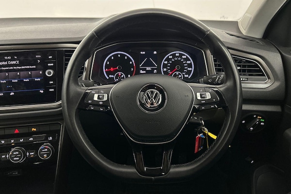 Used Volkswagen T-Roc 2019 for sale - 76239240: Photo 13