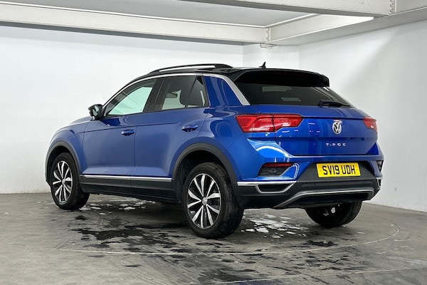 Used Volkswagen T-Roc 2019 for sale - 76239240: Photo 3