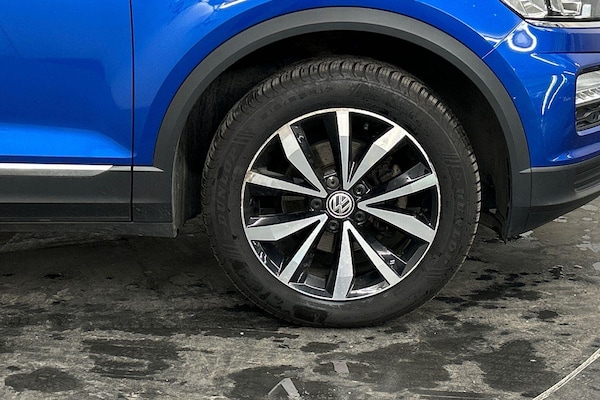 Used Volkswagen T-Roc 2019 for sale - 76239240: Photo 5
