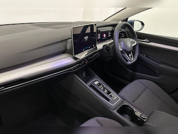 Used Volkswagen Golf 2025 for sale - 76026480: Photo