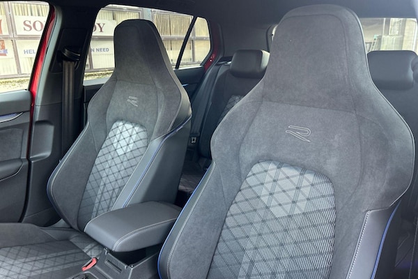 Used Volkswagen Golf 2024 for sale - 76227928: Photo 16
