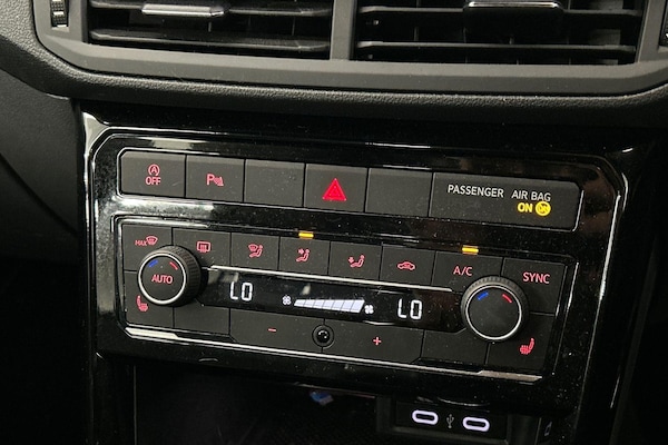 Used Volkswagen T-Cross 2021 for sale - 76099269: Photo 17