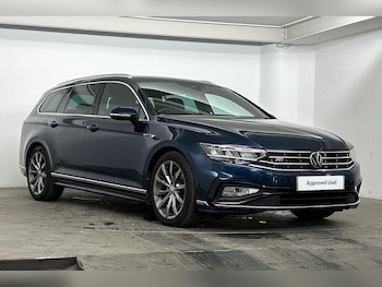 Volkswagen - Passat