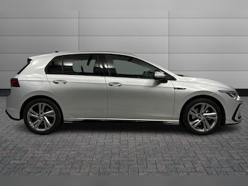 Used Volkswagen Golf 2024 for sale - 75953823: Photo
