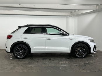 Used Volkswagen T-Roc 2021 for sale - 75339950: Photo