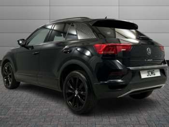 Used Volkswagen T-Roc 2022 for sale - 74852075: Photo