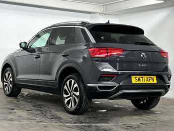 Used Volkswagen T-Roc 2021 for sale - 75127436: Photo