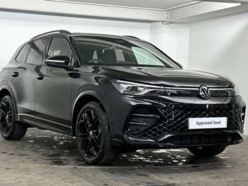 (25) - 1.5 eTSI (150ps) R-Line DSG 5-Door
