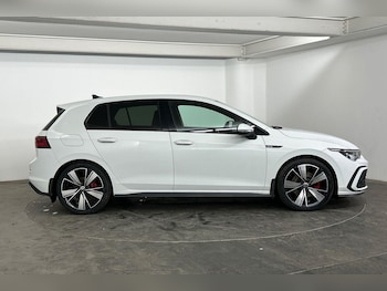 Used Volkswagen Golf 2021 for sale - 75809123: Photo