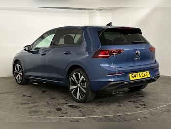 Used Volkswagen Golf 2024 for sale - 76099494: Photo 3